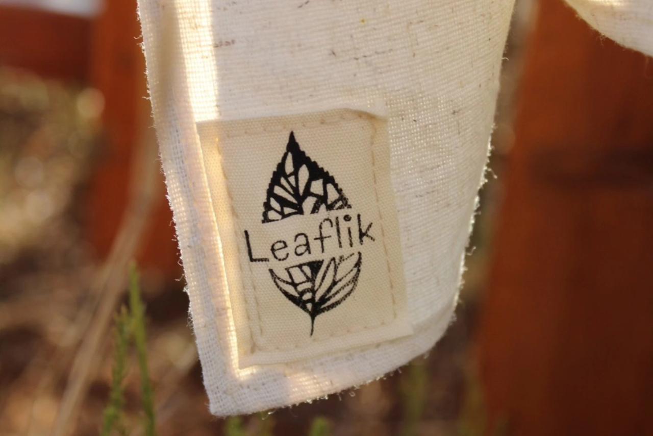 Leaflik - Ansophi Jacobs - Eco-Printed Textiles